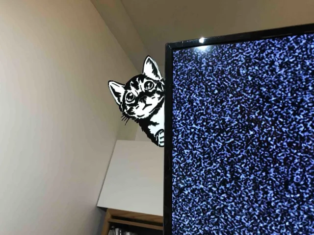 Peeking Kitten to mount on door or furniture – Gratis 3D-model STL