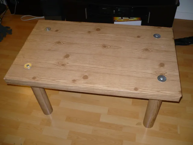 Fake Wood Cardboard Table Leg Mount   – Free 3D Model STL