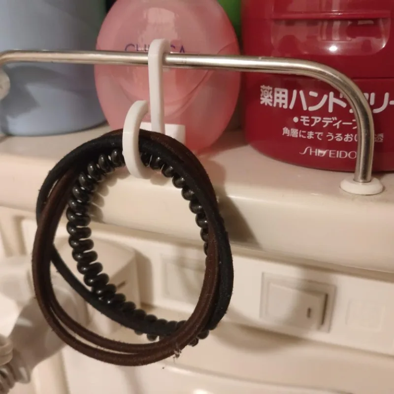 Asymmetric S-hook – Modèle 3D imprimable de Thingiverse