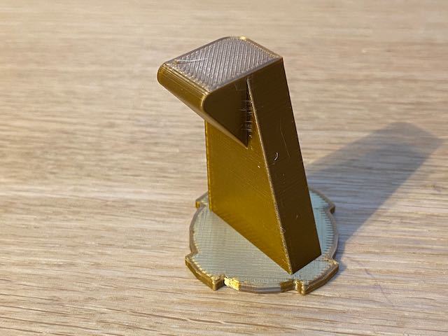 QUad Lock Phone Stand – 3D printable model from Thingiverse