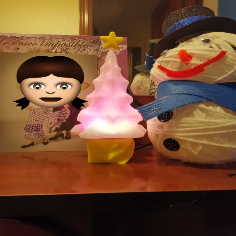 Christmas tree with neopixel – Modelo 3D imprimible de Thingiverse