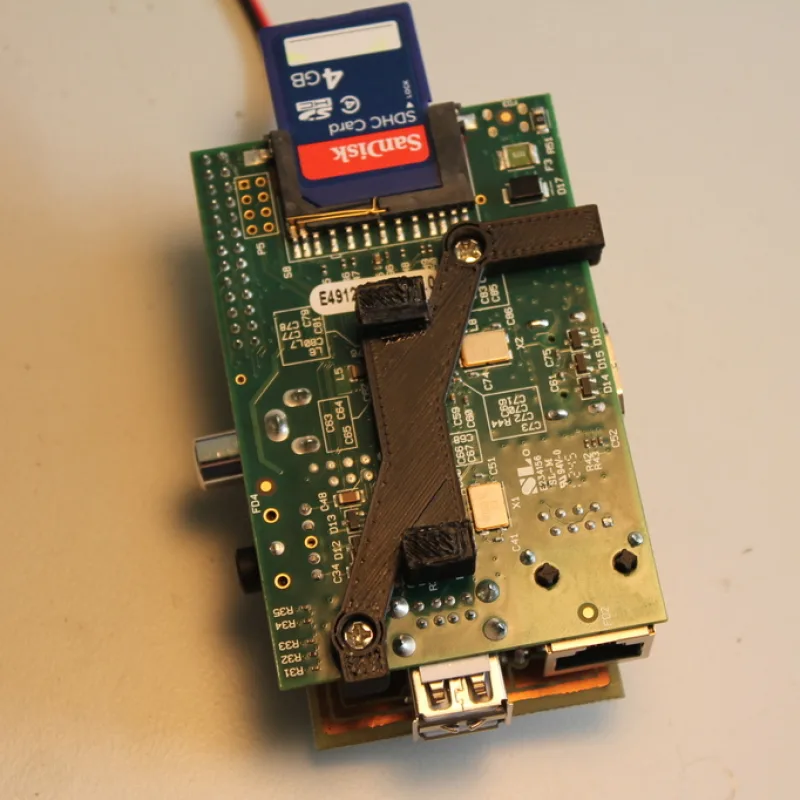 Raspberry Pi DIN rail mount – 3D printable model from Thingiverse